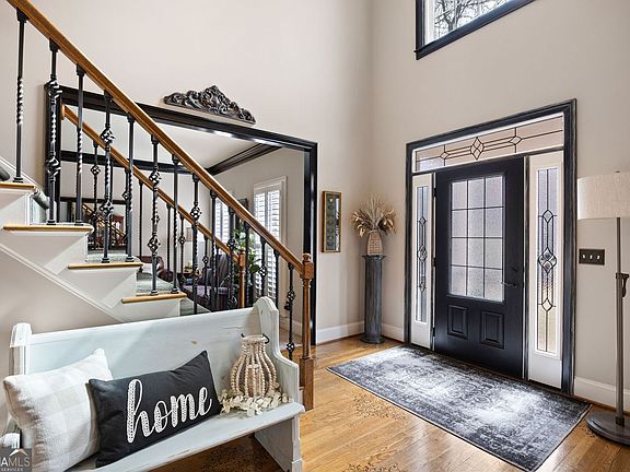 5th image of 49 Old Mountain Rd NW