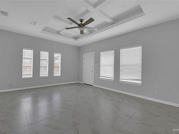 4th image of 1012 E La Cantera Ave #1