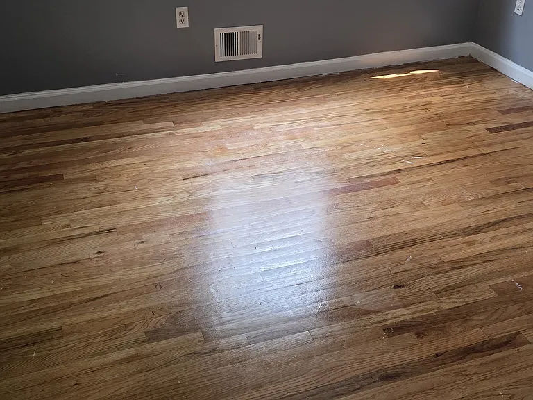 135 Seymour Ave #1 — Photo 2