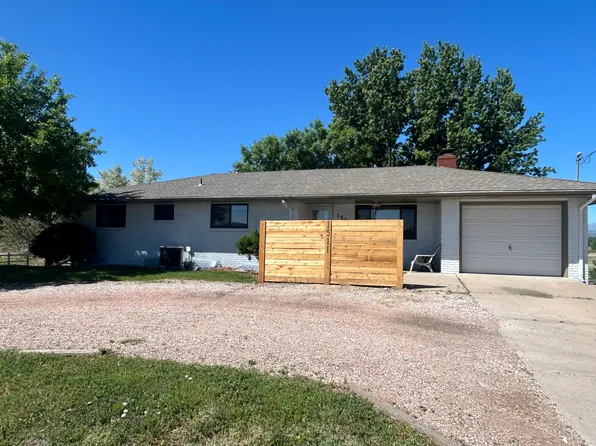 1511 S Summit View Dr, Fort Collins, CO 80524