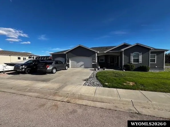 1206 Estes Ln, Gillette, WY 82716