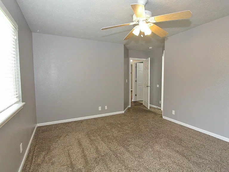 6236 S Star Struck Ave — Photo 14
