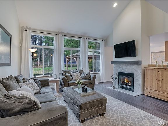 3rd image of 7255 Fern Vista Pl SW