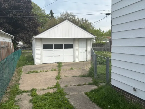 3366 Chestnut St, Toledo, OH 43608