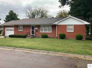 903 S Murray Ave, Sedalia, MO 65301