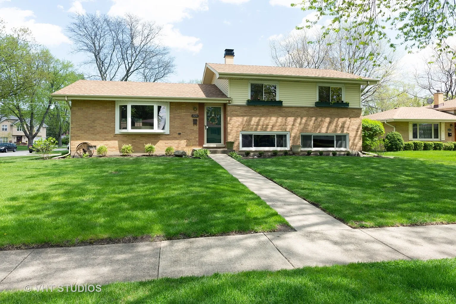 123 N Horner Ln photo 1