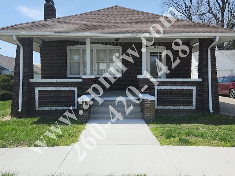 1008 S Randolph St — Photo 1