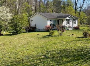 94 Elderberry Dr, Whitesburg, KY 41858