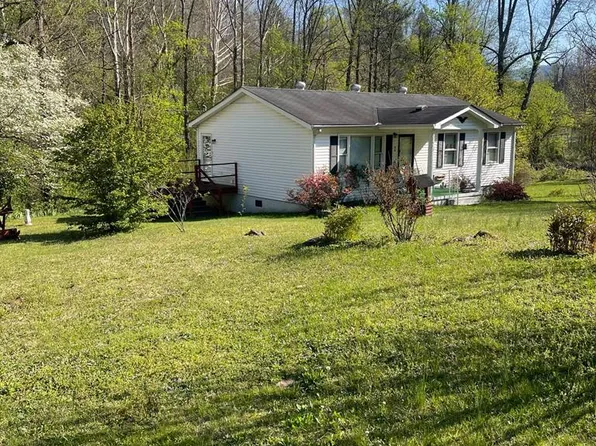 94 Elderberry Dr, Whitesburg, KY 41858