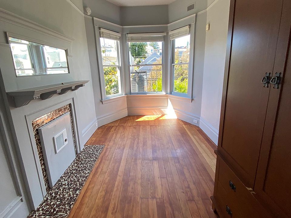 1st image of 223A Jersey St