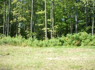 Lexington, Russell, OH 44072