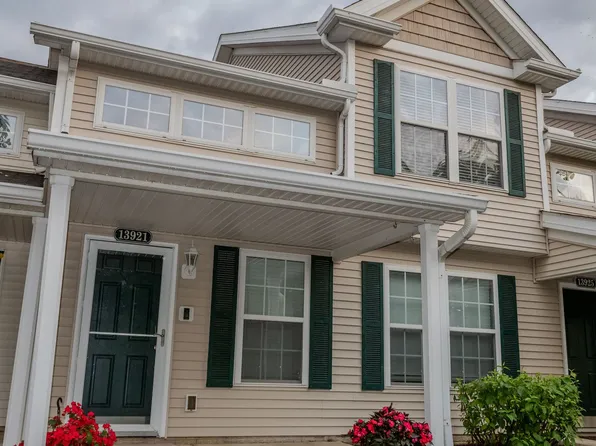 13921 Woodcroft Trce, North Royalton, OH 44133
