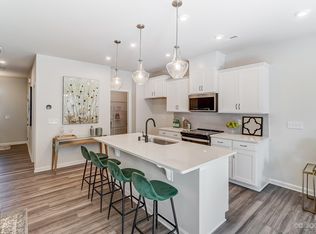 1319 Bigelow St, Charlotte, NC 28269