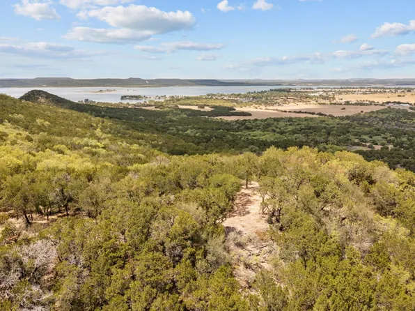 1271 Plateau Pl, Graford, TX 76449