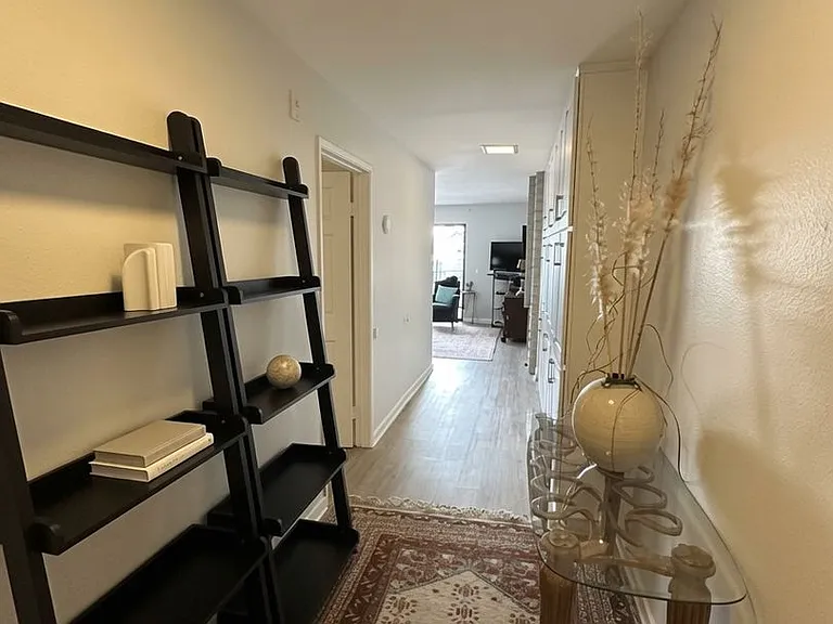 4705 Marina Dr #17 — Photo 3