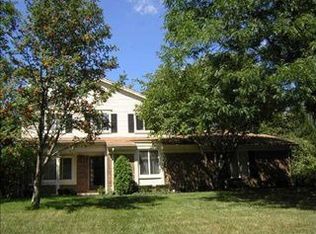 2840 Rhineberry Rd, Rochester Hills, MI 48309