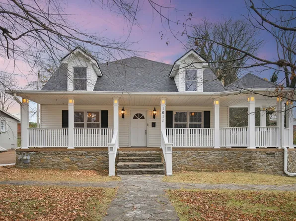 1611 Columbia Ave, Columbia, TN 38401