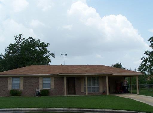 1st image of 330 Barkwood Cir