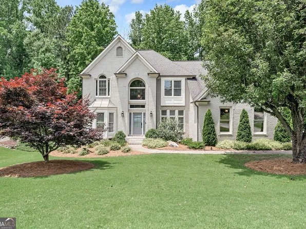 4045 Bridle Ridge Dr, Suwanee, GA 30024