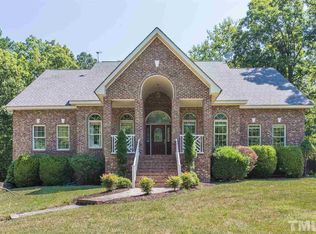 5514 Horseshoe Cir, Durham, NC 27712