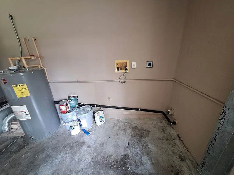 1220 Waycross St — Photo 32