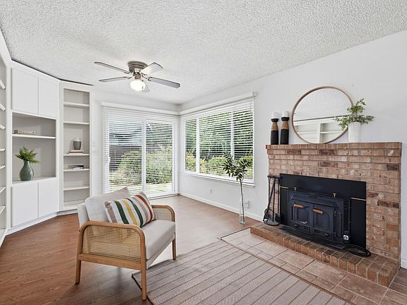 5th image of 106 Lido Cir