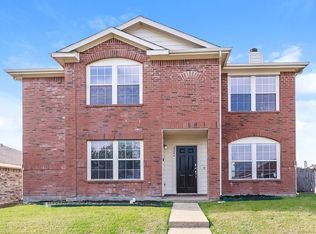 2246 Midbury Dr, Lancaster, TX 75134