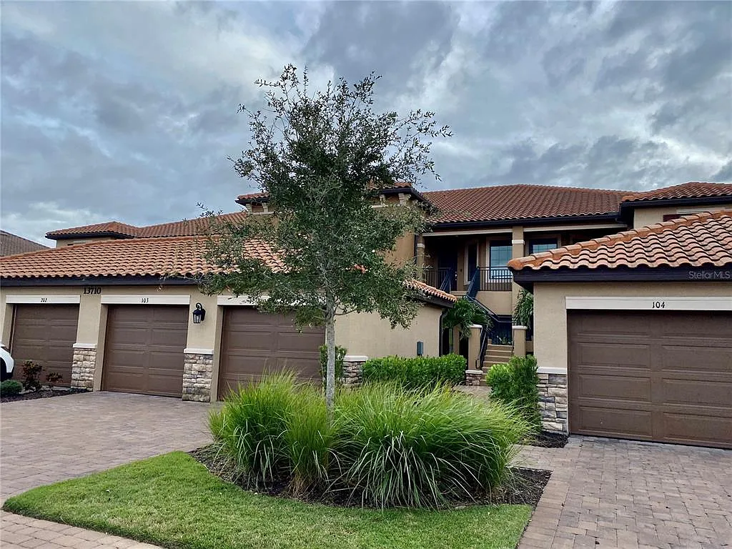2 bed, 2.0 bath, 1528 sqft, $3,200 — Photo 3