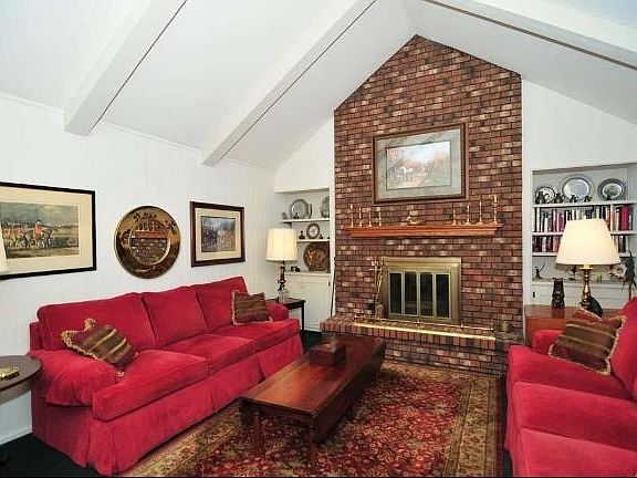 4th image of 3212 W Chateau Ct