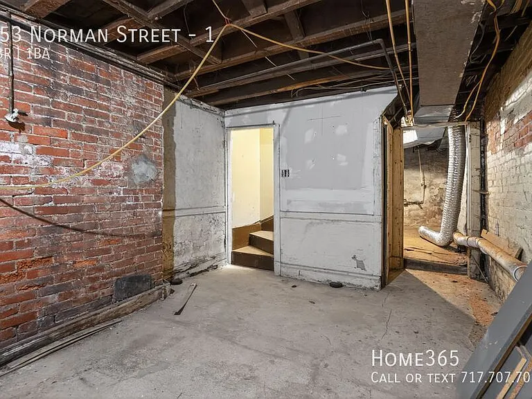 553 Norman St #1 — Photo 18