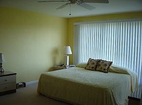 5th image of 921 S Seagrape Dr #310