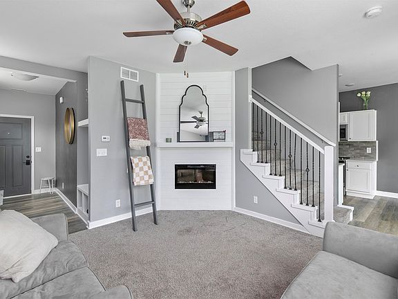 4th image of 2817 NW Lois Ln
