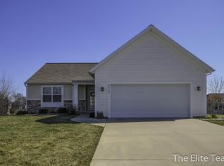 8320 Ironstone Ave, Jenison, MI 49428