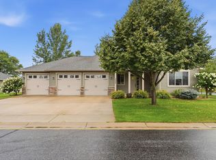 7022 Northwood Ln, Saint Cloud, MN 56303