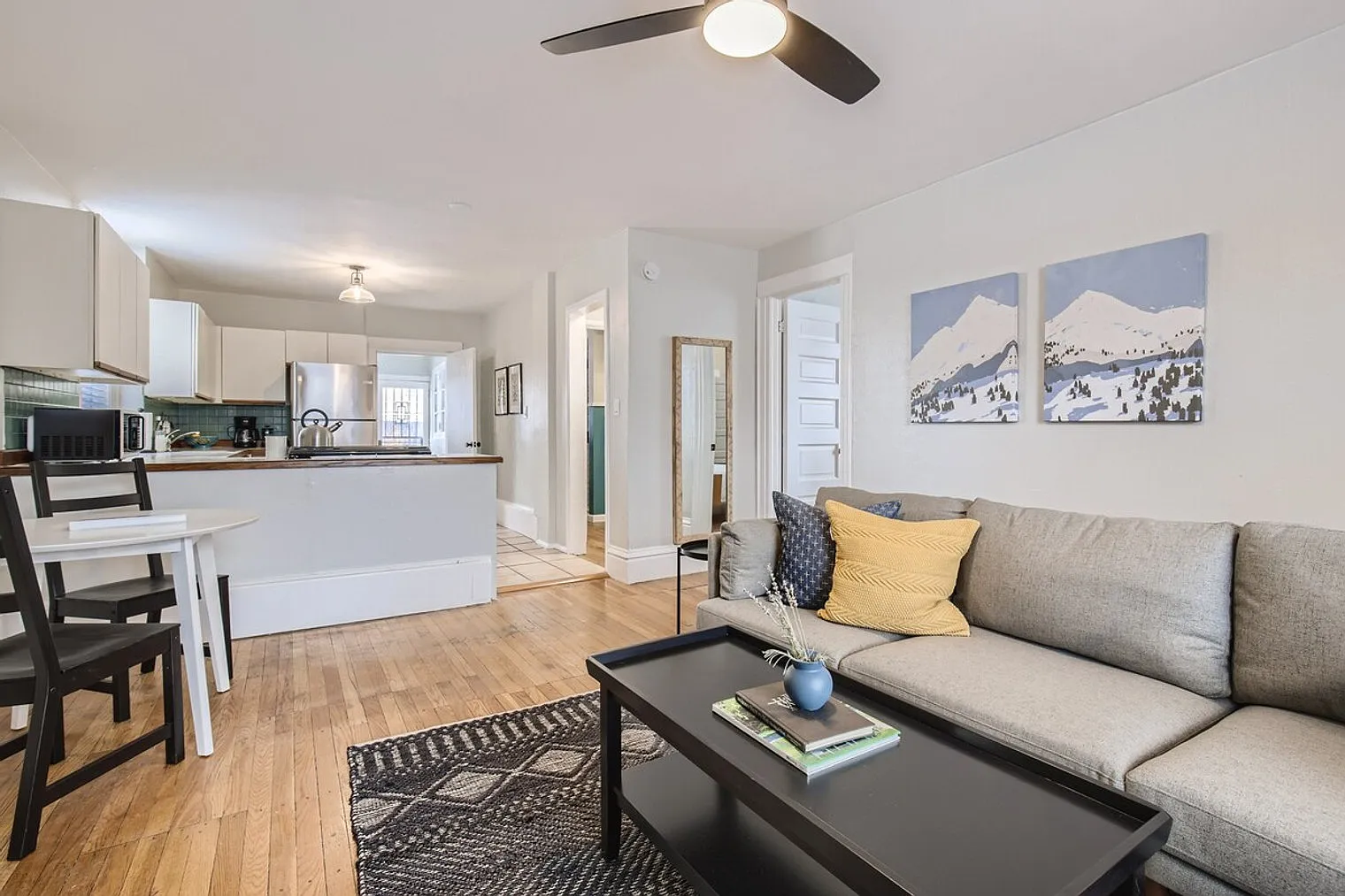2 bed, 1.0 bath, 914 sqft, $3,493 — Photo 1