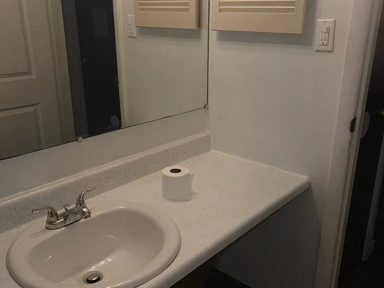 2812 Schumacher Ln #5 — Photo 10