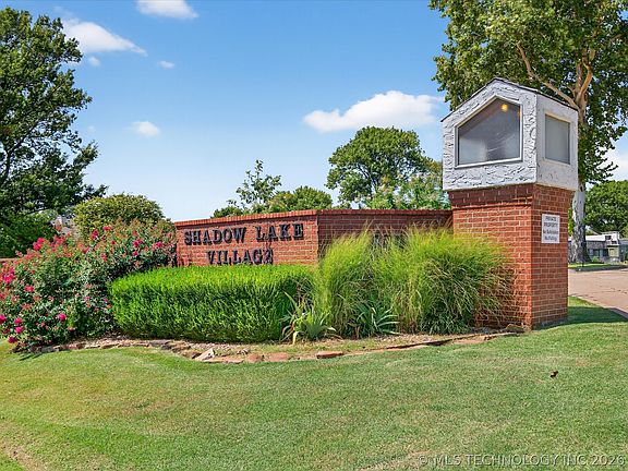 4th image of 3200 E Price Rd #33