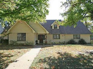 5806 E 62nd St, Tulsa, OK 74136