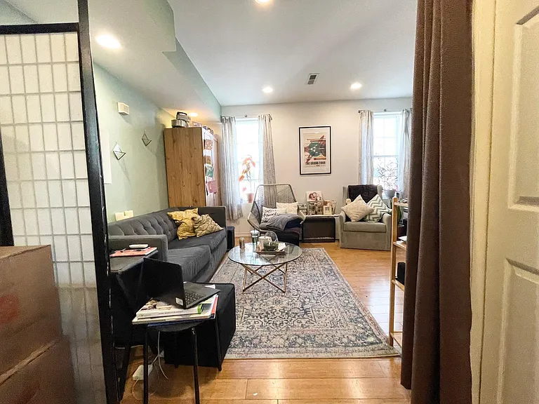 1328 N 6th St #113 — Photo 4