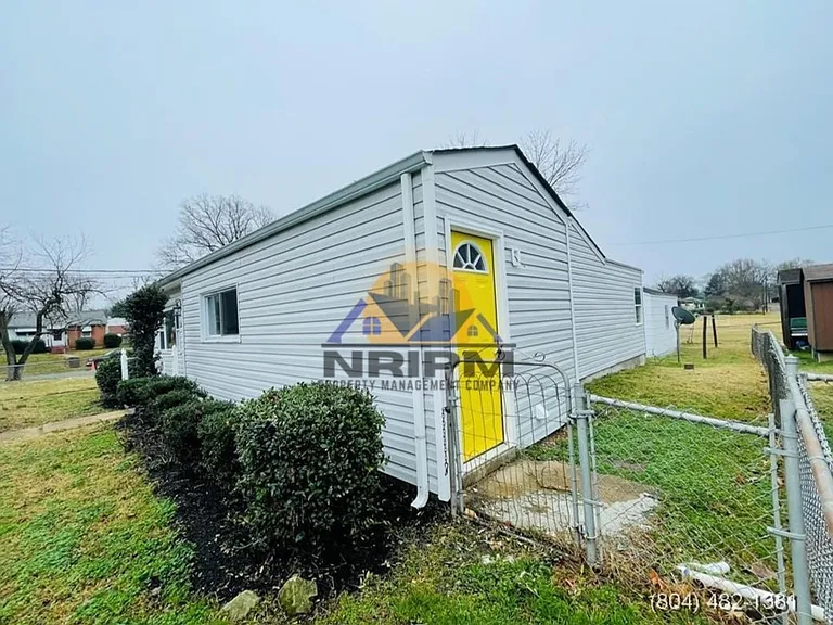 2117 Wood St — Photo 10