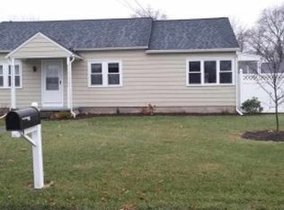 128 Wynnwood Dr, Carlisle, PA 17013