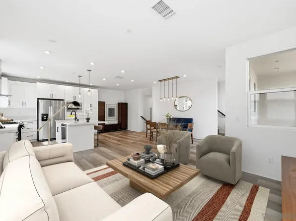 2702 Via Avella Dr, San Diego, CA 92108