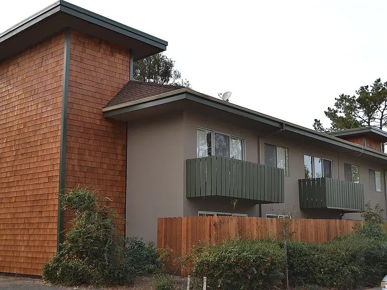 300 Oxford Way #4 — Photo 12
