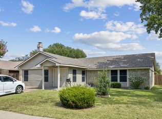 2007 Shenandoah Dr, Carrollton, TX 75007