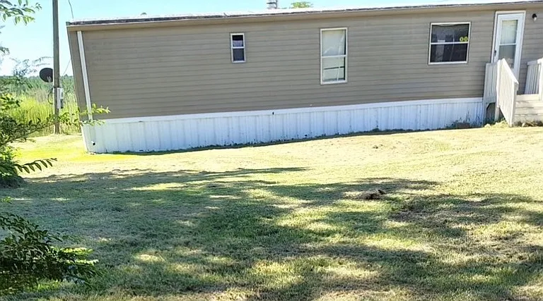 2325 Ruby Rd — Photo 3
