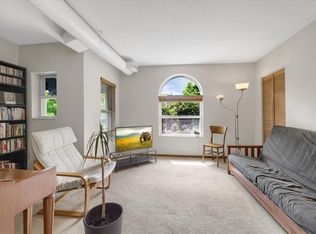 1822 S 5th St #C, Minneapolis, MN 55454