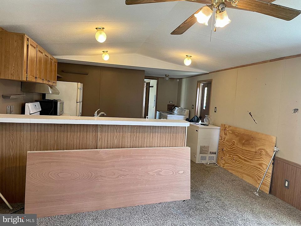 836 Buttonwood Ave, Spring City, PA 19475 Zillow