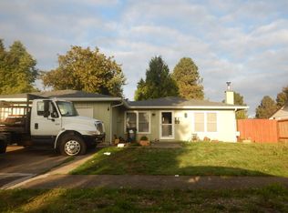 1116 Surrey Ln, Eugene, OR