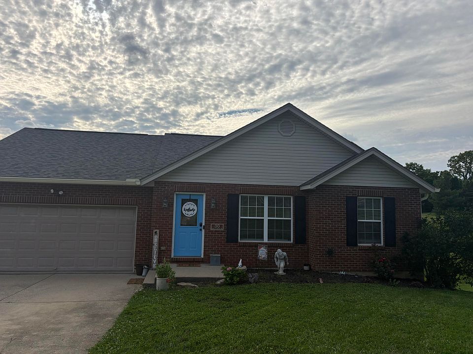 1st image of 30 Eagle Creek Dr