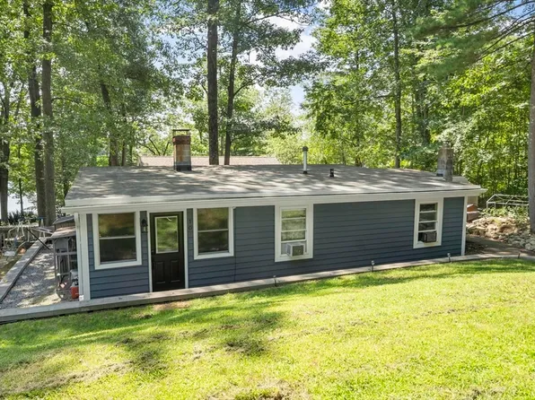 107 Island Rd, Lunenburg, MA 01462